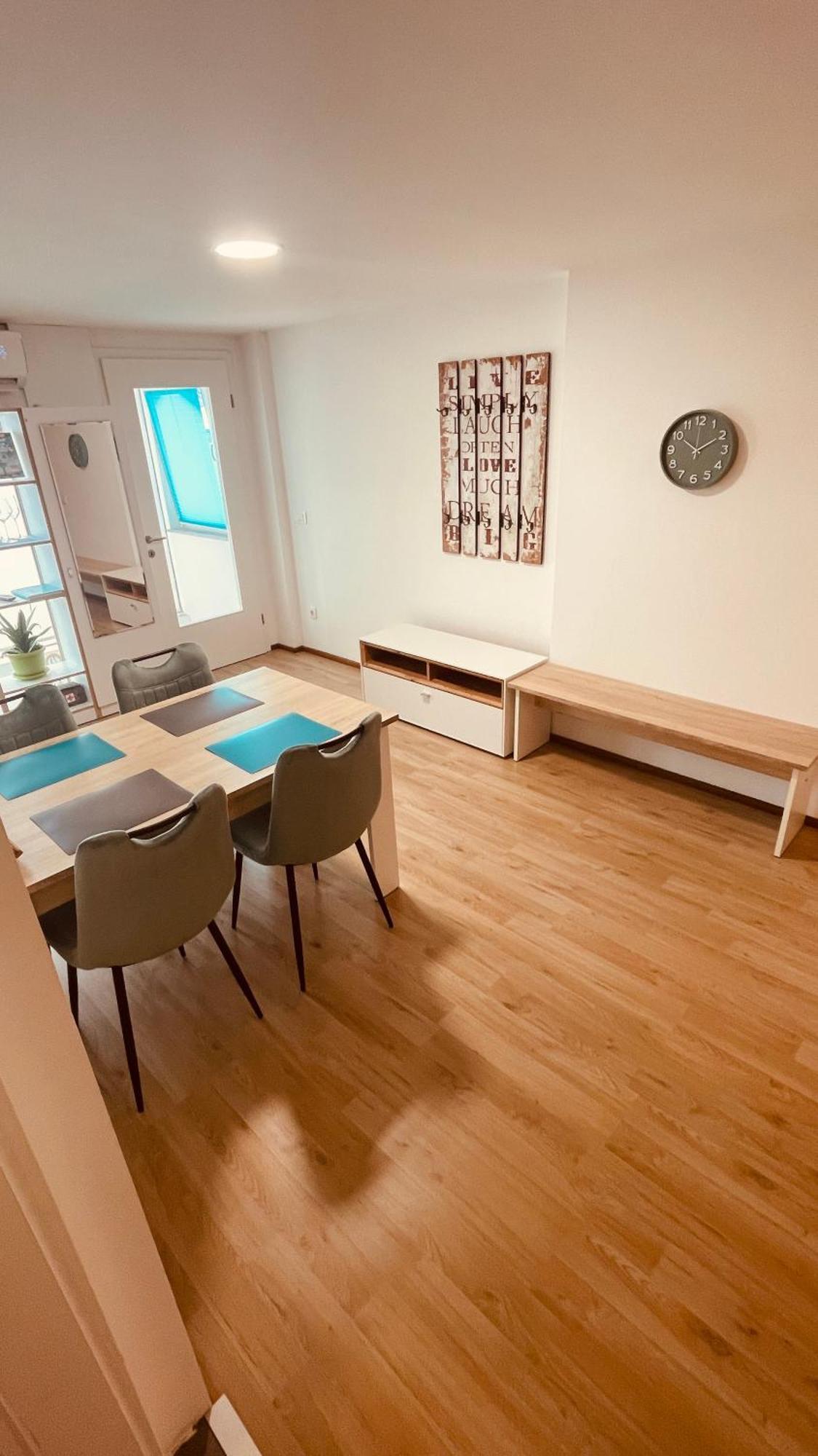 Appartement Blue Sun à Ljubljana Extérieur photo
